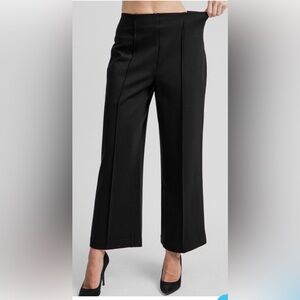NWT SPANX The Perfect Black Pant, Ponte Knit Cropped Wide Leg, Size S
